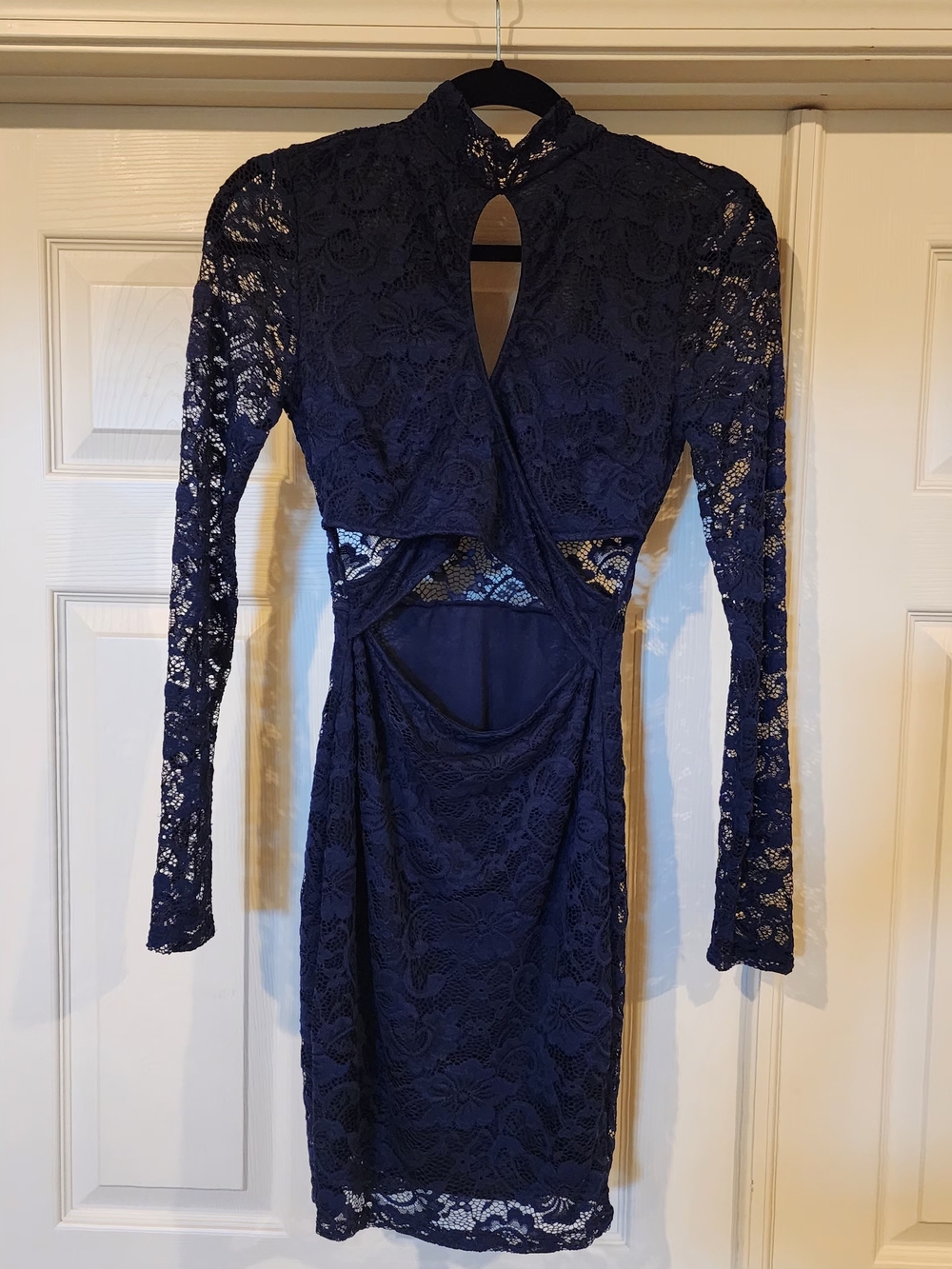 Windsor Navy Lace Bodycon Cutout Dress, Size Small, NWT